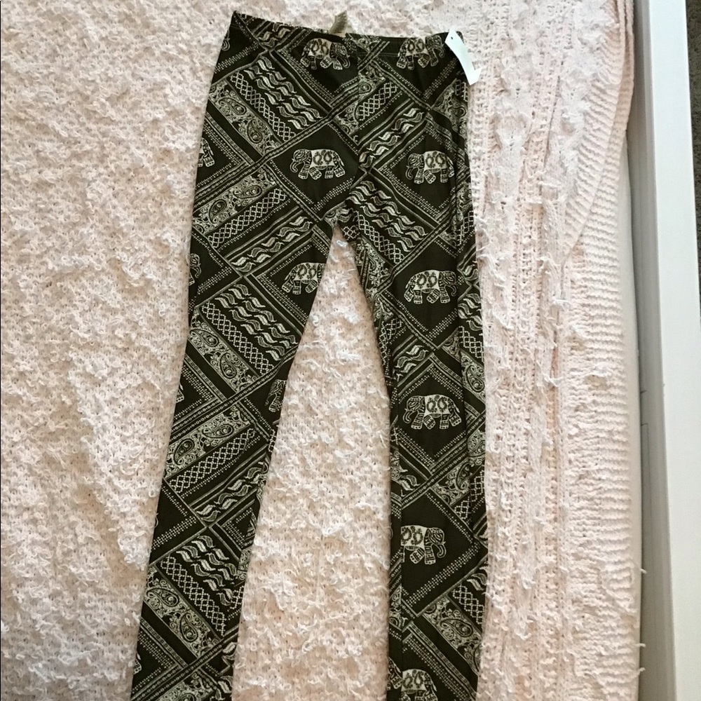 Pink Rose size medium leggings